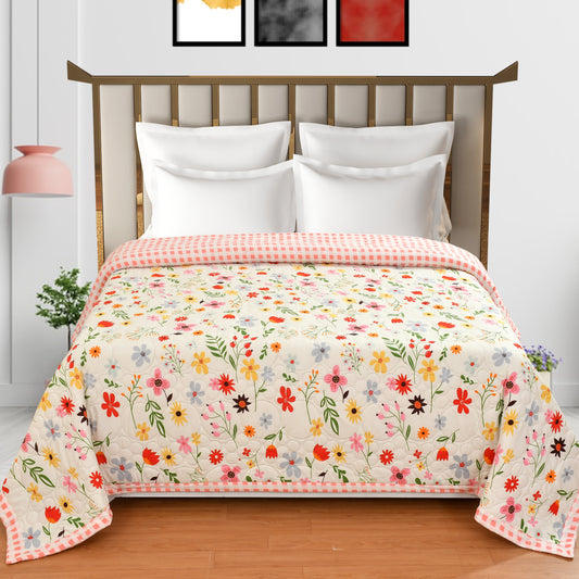 Ultrasonic Light Floral Printed Queen Size Comforter