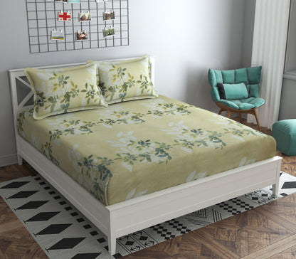 Pistachio Floral Havana King Size Bedsheet Set
