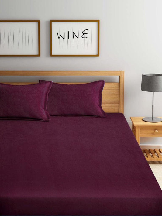 Plain Solid Wine Colour Fitted Bedsheet by Arka Décor